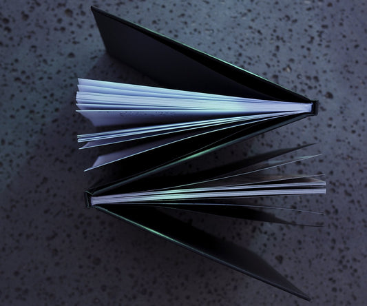 Mx Ultra - Singular Papers