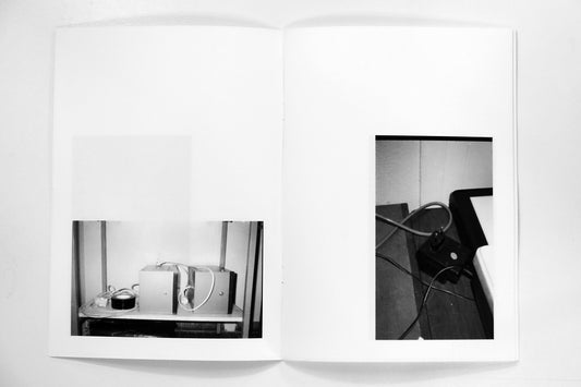 La Chambre Noire - Singular Papers