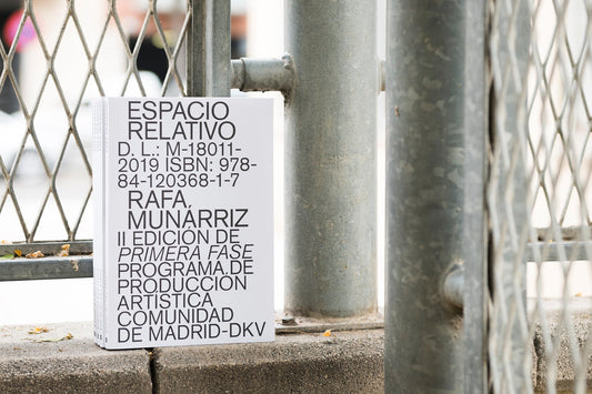 Espacio Relativo - Singular Papers