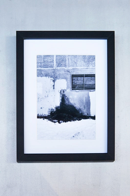 Prazdnik, Untitled #1 - Singular Papers