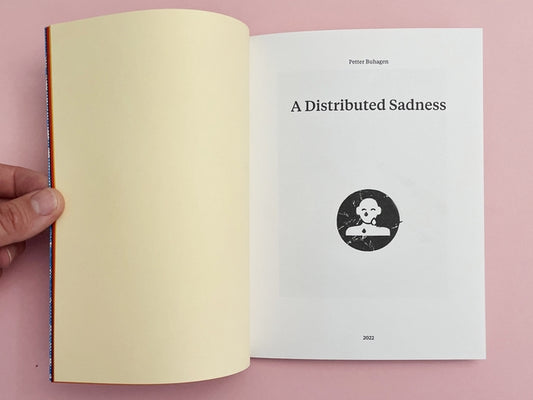 A distributed sadness - Singular Papers