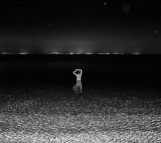 DD/MM/YYYY - Singular Papers