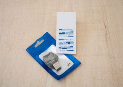 16 gigabytes de pedra i plàstic